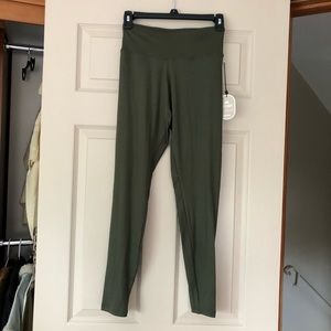 Express Super Soft Leggings